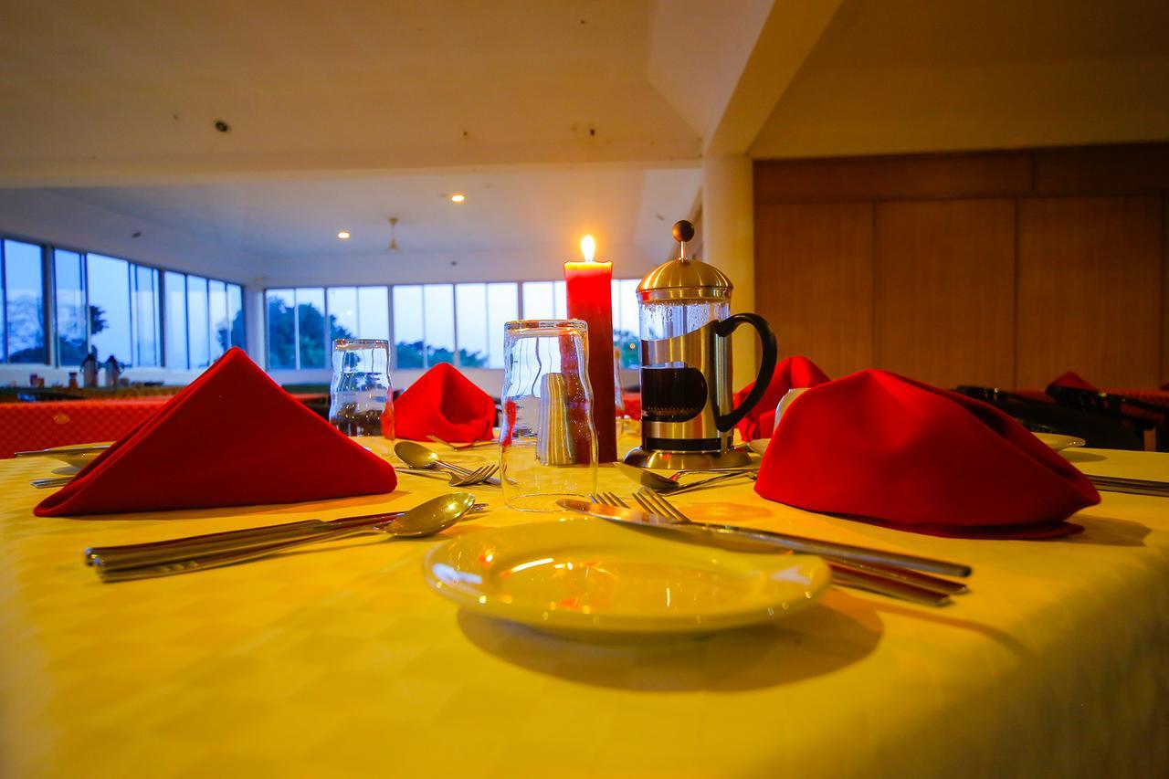 Katomi Kingdom Resort Entebbe Lyamutundwe エクステリア 写真